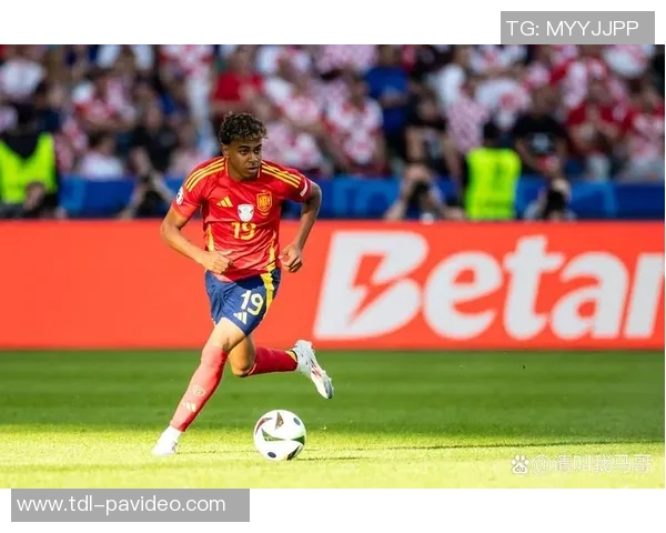 门德斯与亚马尔会面，深度探讨纪律问题，给出关键建议