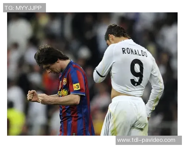 里瓦尔多：巴萨将是各项赛事的夺冠热门；阿隆索想激活维尼修斯